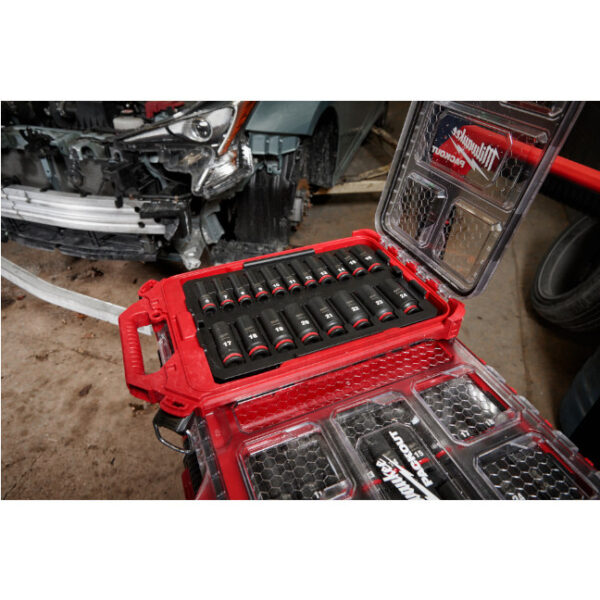 Milwaukee 49-66-6801 Packout Shockwave 3/8" Drive 19pc Metric Impact Socket Set