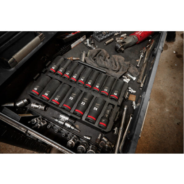 Milwaukee 49-66-6818 PACKOUT SHOCKWAVE 1/2" Drive Metric Impact Socket Set Loaded Tray 16-Piece
