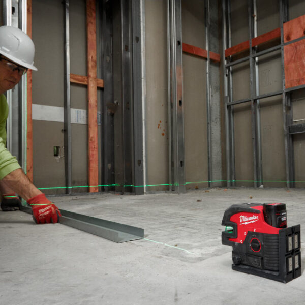 Milwaukee 3624-21 M12 Green Cross Line and 4-Points Laser Kit