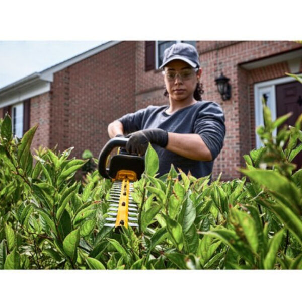 DeWalt DCHT870B 60V MAX 26" Brushless Hedge Trimmer-Tool Only