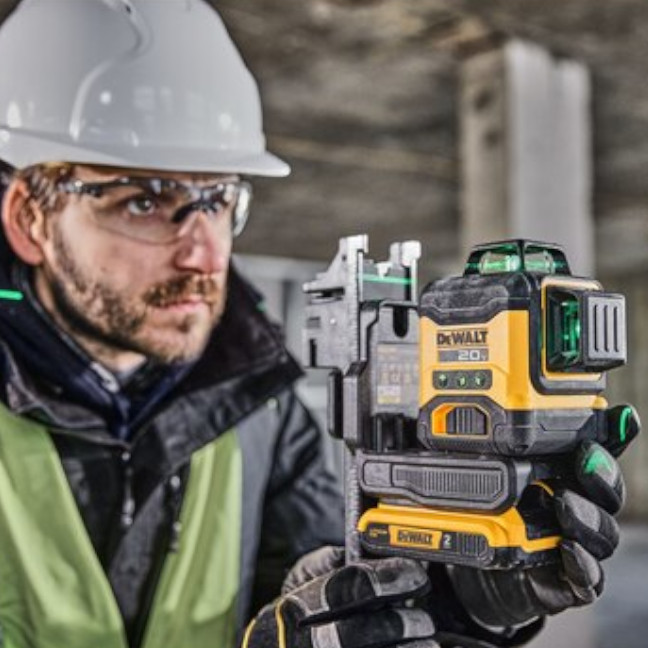 DeWalt DCLE34031D1 20V MAX 3x 360º Green Line Laser Kit BC Fasteners