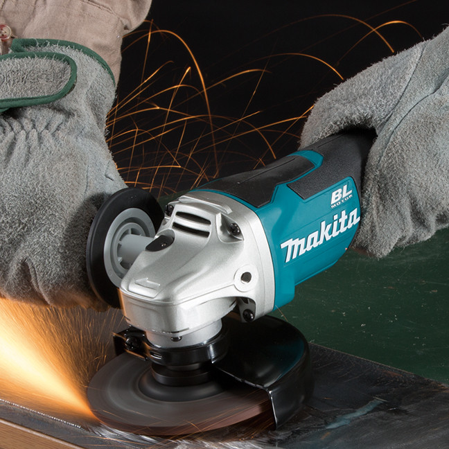 Makita DGA508RTX2 18V 5