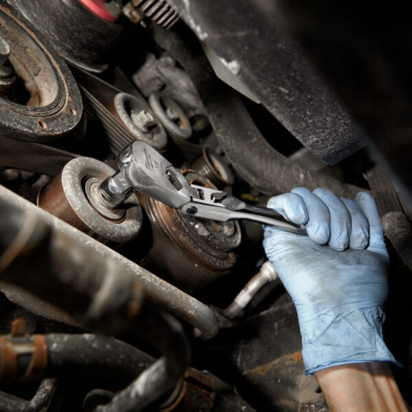 Milwaukee 48-22-9039  3/8" Drive 9" Flex Head Ratchet