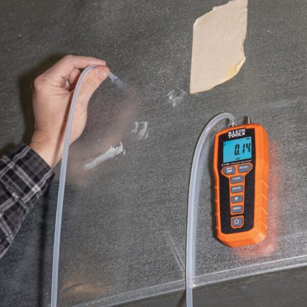 ET180 Manometer4 Klein ET180 Digital Differential Manometer