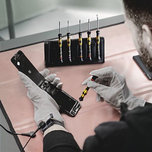 Wera 030182 Kraftform Micro 6 ESD Smartphone Repair Kit Set 1