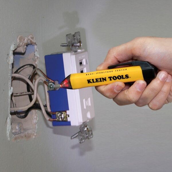 Klein NCVT1P 50-1000V AC Non-Contact Voltage Tester Pen Klein NCVT1P 50-1000V AC Non-Contact Voltage Tester Pen