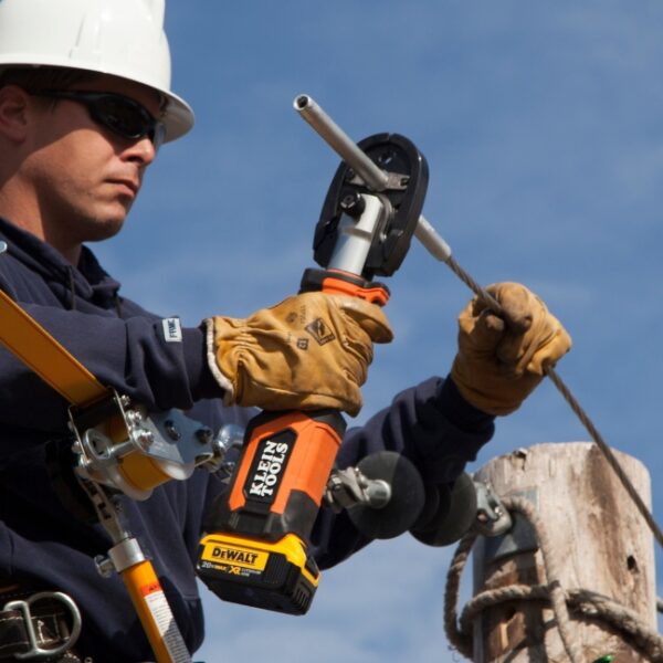 Klein BAT207T24H 20V 7 Ton Cable Crimper 4.0AH Kit