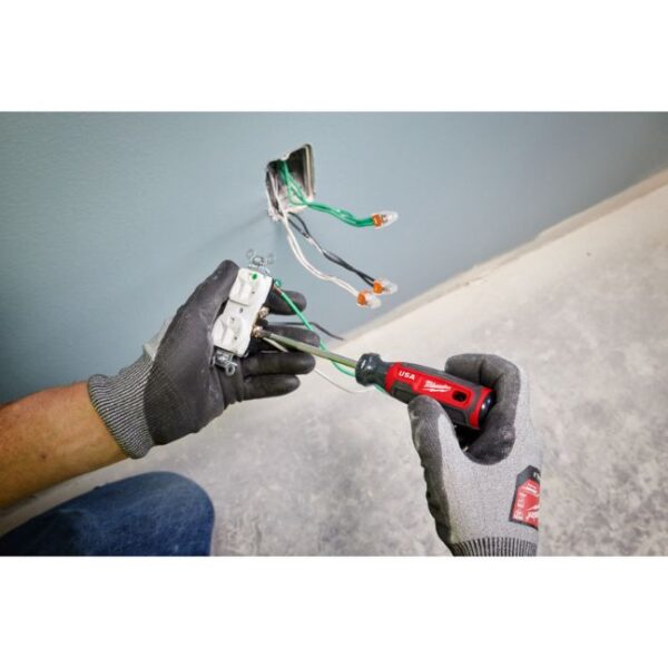 Milwaukee MT215 USA Made #1 ECX 4" Cushion Grip Screwdriver Milwaukee MT215 USA Made #1 ECX 4" Cushion Grip Screwdriver