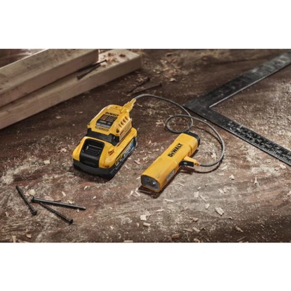 DeWalt DCL183 Rechargeable USB-C Flashlight