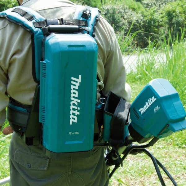 Makita PDC01X2 18Vx2 / 18V LXT Portable Backpack Power Supply Makita PDC01X2 18Vx2 / 18V LXT Portable Backpack Power Supply