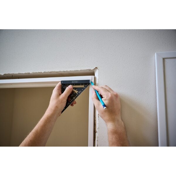 Copy of 648x648 (2).pdf - 2023-09-25T151844.619 Stiletto STSQ4 4" Trim Square