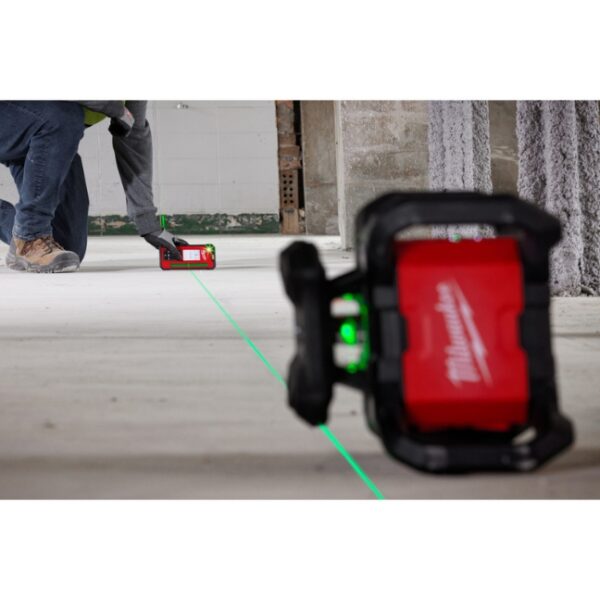 Milwaukee 3712 Green Rotary Laser Remote Control and Receiver