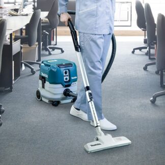 Makita VC005GLM11 40V MAX XGT Brushless 8.0L Dry Vacuum Cleaner with XPT Kit