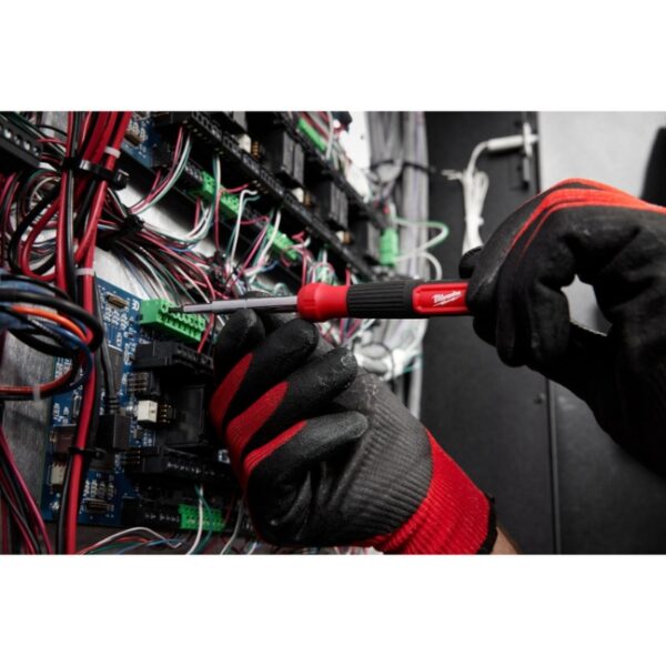 Milwaukee 48-22-2933 14-in-1 Precision Multi-Bit Screwdriver (3) Milwaukee 48-22-2933 14-in-1 Precision Multi-Bit Screwdriver