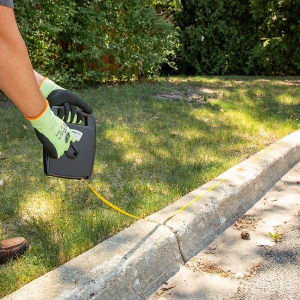 Klein 946-100 100ft Woven Fiberglass Tape with Case