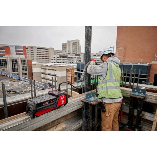 Milwaukee MXF372-2XC MX FUEL High Cycle Concrete Vibrator Kit