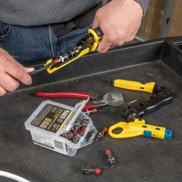 Klein VDV813-619 Universal BNC Compression Connectors RG59 35-Pack (2) Klein VDV813-619 Universal BNC Compression Connectors RG59 35-Pack