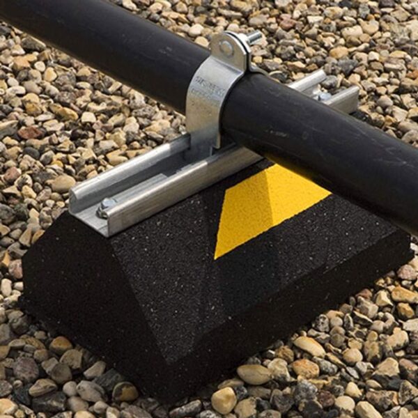 Clearline Technologies C10 C-Port Rubber Pipe Support With 13/16" Galvanized Steel Channel