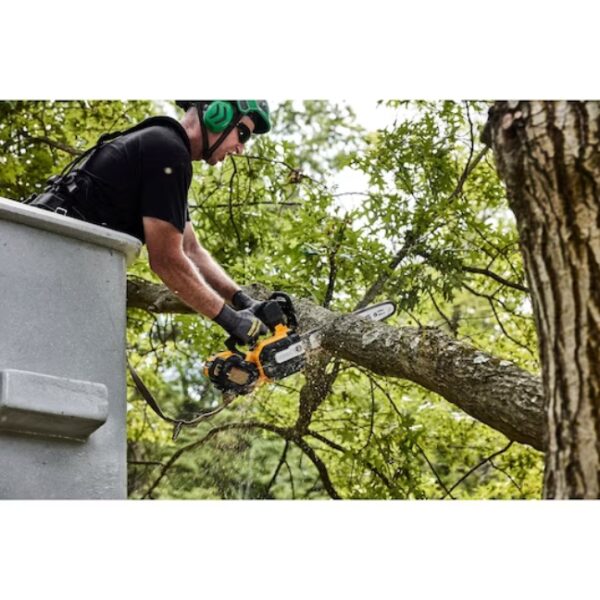 DeWalt DCCS674B 60V MAX 14 Top Handle Chainsaw - Tool Only (4) DeWalt DCCS674B 60V MAX 14" Top Handle Chainsaw - Tool Only