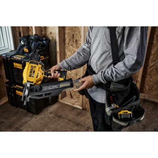 DeWalt DCN930B 20V MAX Brushless 30° Paper Tape Framing Nailer - Tool Only