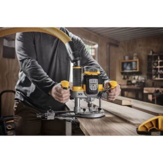 DeWalt DCW620B 20V MAX XR 2-14 HP Plunge Router - Tool Only (3)