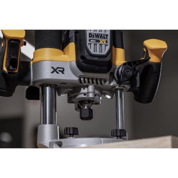 DeWalt DCW620B 20V MAX XR 2-1/4 HP Plunge Router - Tool Only