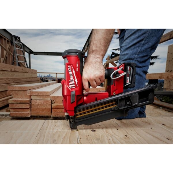 Milwaukee 2744-20 M18 FUEL 21 Degree Framing Nailer - Tool Only