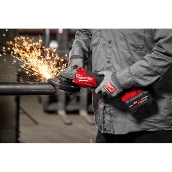 Milwaukee 3670-22 M18 FUEL 4-12-6 Braking Grinder with Paddle Switch Kit (1) Milwaukee 3670-22 M18 FUEL 4-1/2"-6" Braking Grinder with Paddle Switch Kit
