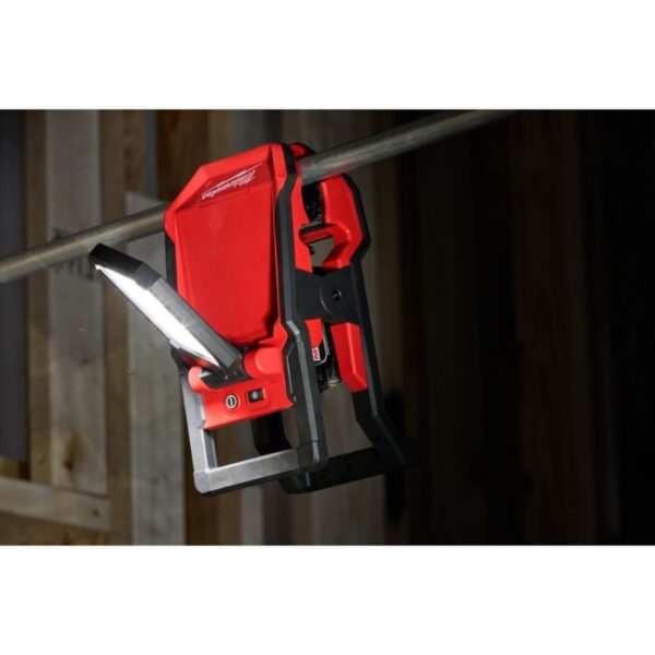 Milwaukee 2358-20 M18 ROVER Clamping Flood Light - Tool Only