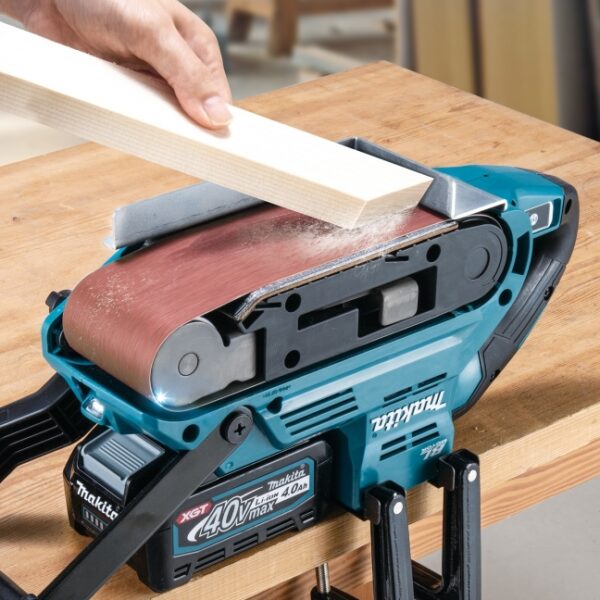 Makita BS001GZ 40Vmax XGT Brushless 3" x 21" Belt Sander - Tool Only