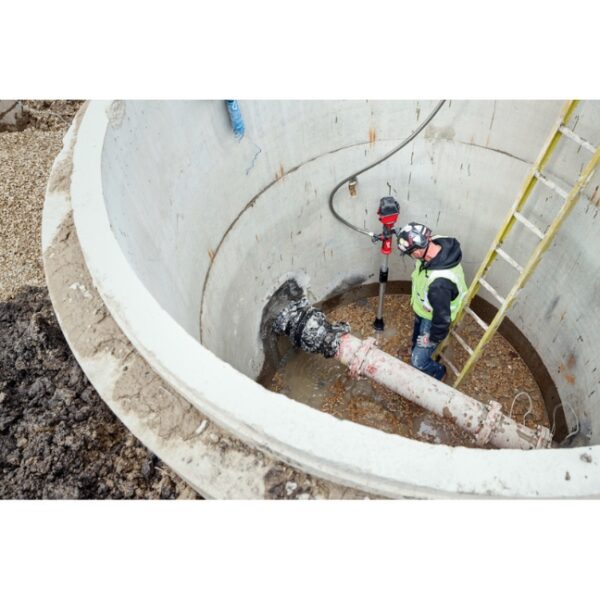 Milwaukee 2940-20 M18 Brushless Stick Transfer Pump - Tool Only (7) Milwaukee 2940-20 M18 Brushless Stick Transfer Pump - Tool Only