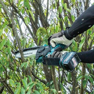 Makita UC029GZ 40Vmax XGT 6 Brushless Pruning Saw - Tool Only (2)