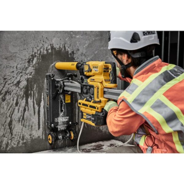 DeWalt DCPS150AG2 POWERSHIFT 6-3/8" Core Drill Stand Kit