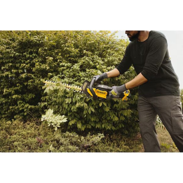 DeWalt DCHT821B 20V MAX* 22" Brushless Hedge Trimmer - Tool Only