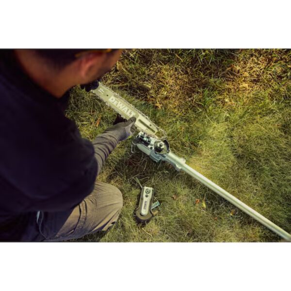 DeWalt DCPS671X1 60V MAX* 10" 140" Telescoping Pole Saw Kit