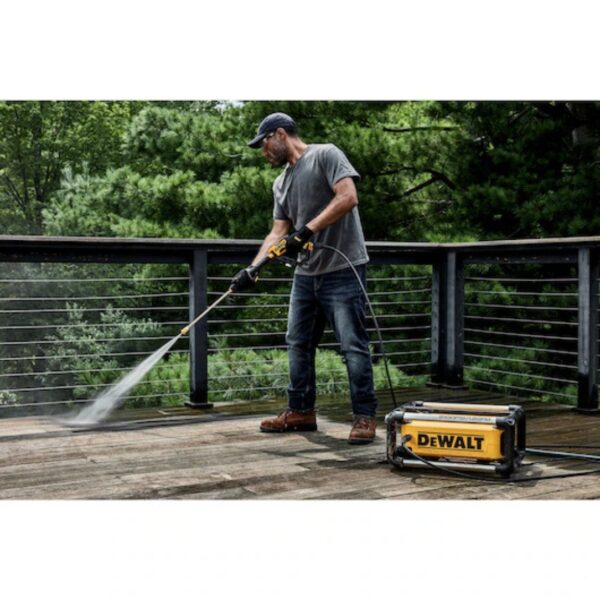 DeWalt DWPW2100 13 Amp 2,100 MAX PSI at 1.2 GPM Electric Jobsite Cold Water Pressure Washer