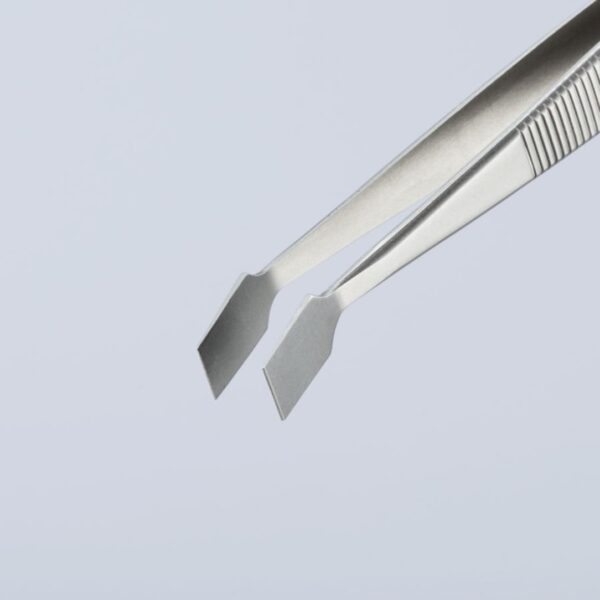 Knipex 920106 4 Premium Stainless Steel Gripping Tweezers - 30° Angled Blunt Tips (4) Knipex 920106 4" Premium Stainless Steel Gripping Tweezers - 30° Angled Blunt Tips