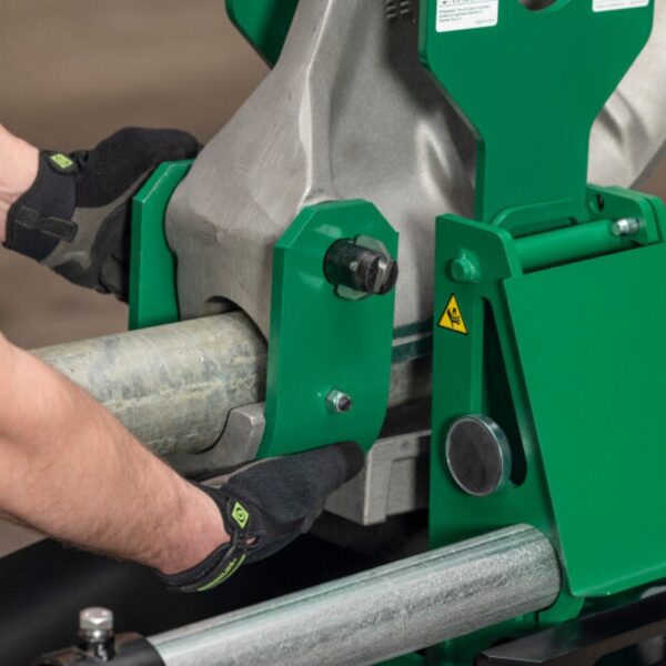Greenlee 881GXDE980 Hydraulic Bender for 2-12, 3, and 4 with Hydraulic Pump (2) Greenlee 881GXDE980 Hydraulic Bender for 2-1/2", 3", and 4" with Hydraulic Pump