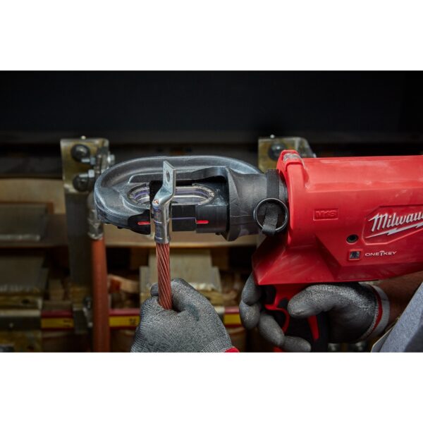 Milwaukee 2779-750CU M18 750 MCM Crimper with #6 - 750 MCM Cu Dies