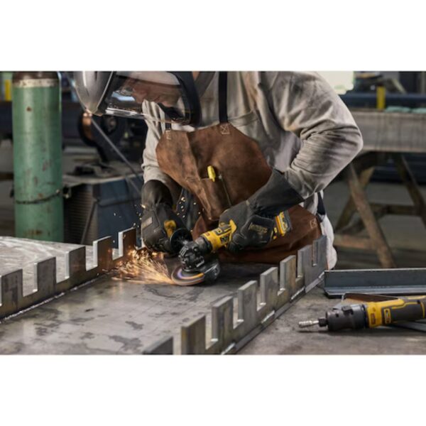 DeWalt DCG402B ATOMIC 20V MAX 4-1/2" Angle Grinder - Tool Only