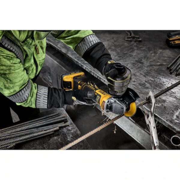 DeWalt DCG410WW1 20V MAX XR 4-12 - 5 Brushless Angle Grinder Kit (1) DeWalt DCG410WW1 20V MAX XR 4-1/2" - 5" Brushless Angle Grinder Kit