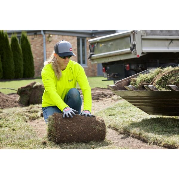 Milwaukee F550 Series Women's WORKSKIN Hooded Sun Shirt